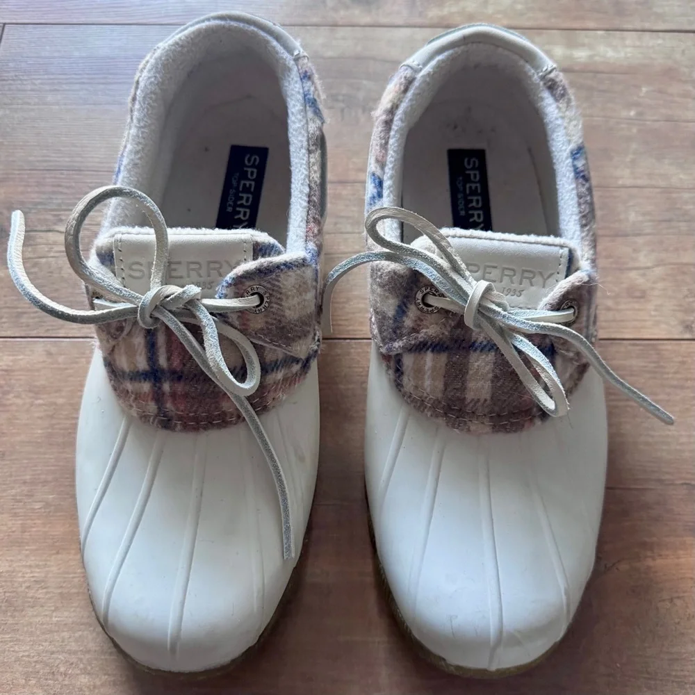 Sperry Saltwater 1-Eye Ivory Plaid Low Profile Duck Boot Size 7.5